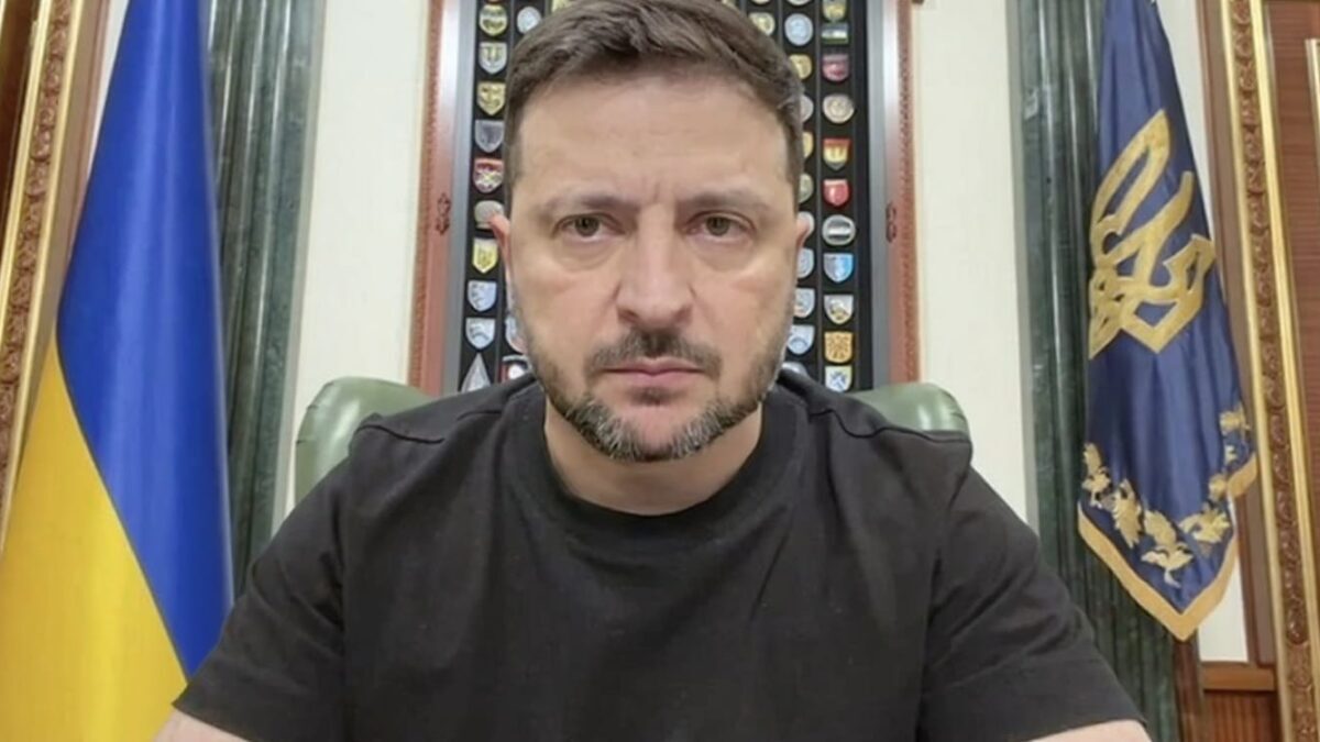 Atac masiv cu 400 de drone în Ucraina. Zelenski: "Diplomația funcționează doar cu presiune"