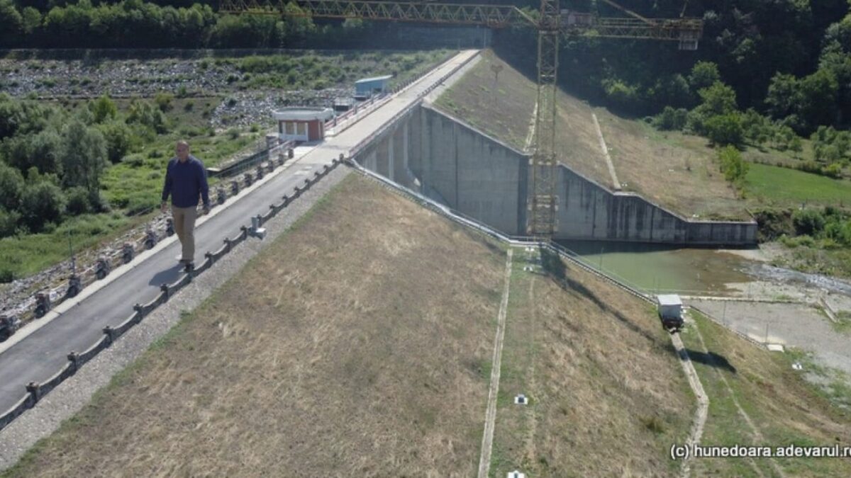 Baraj de 168 mil. lei, oprit definitiv după 40 de ani. Proiectul era gata 90% baraj de 168 mil lei oprit definitiv dupa 40 de ani proiectul era gata 90 1771328180