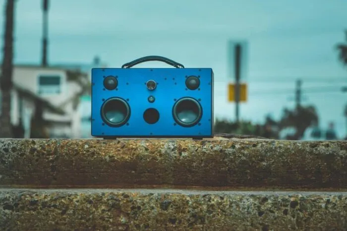 Bravonet: Top 4 boxe Bluetooth portabile Samus pentru 2026