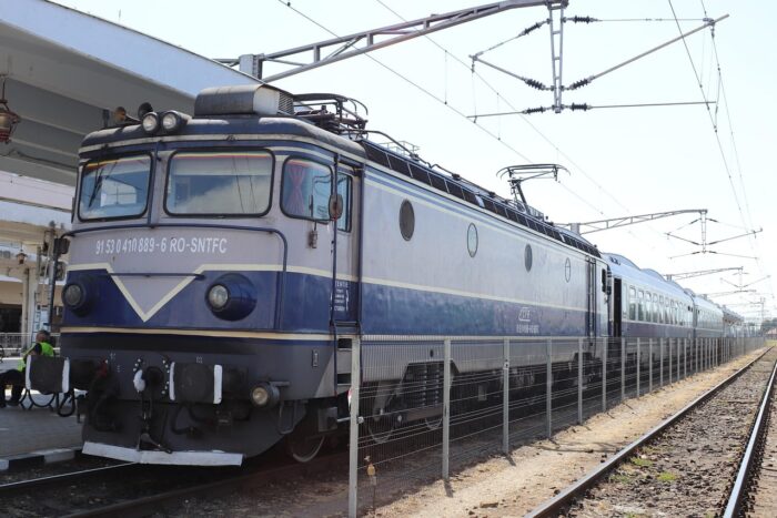 gara de nord blocata vagon deraiat la 820 circulatie reluata dupa o ora