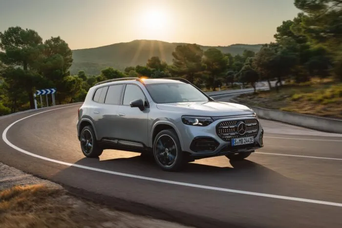 Der neue Mercedes-Benz GLB: vielseitiger Alltagsheld mit Raum für SpontanitätThe all-new Mercedes-Benz GLB: a versatile everyday hero with room for spontaneity