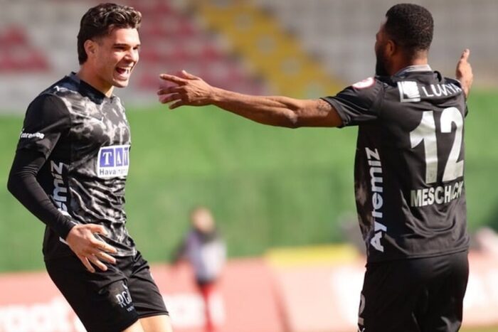 ianis hagi 2 goluri in cupa turciei alanyaspor castiga cu 4 0 si e lider de grupa