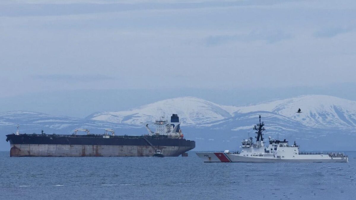 India a capturat 3 petroliere-fantomă. Lovitură dată unei rețele de contrabandă