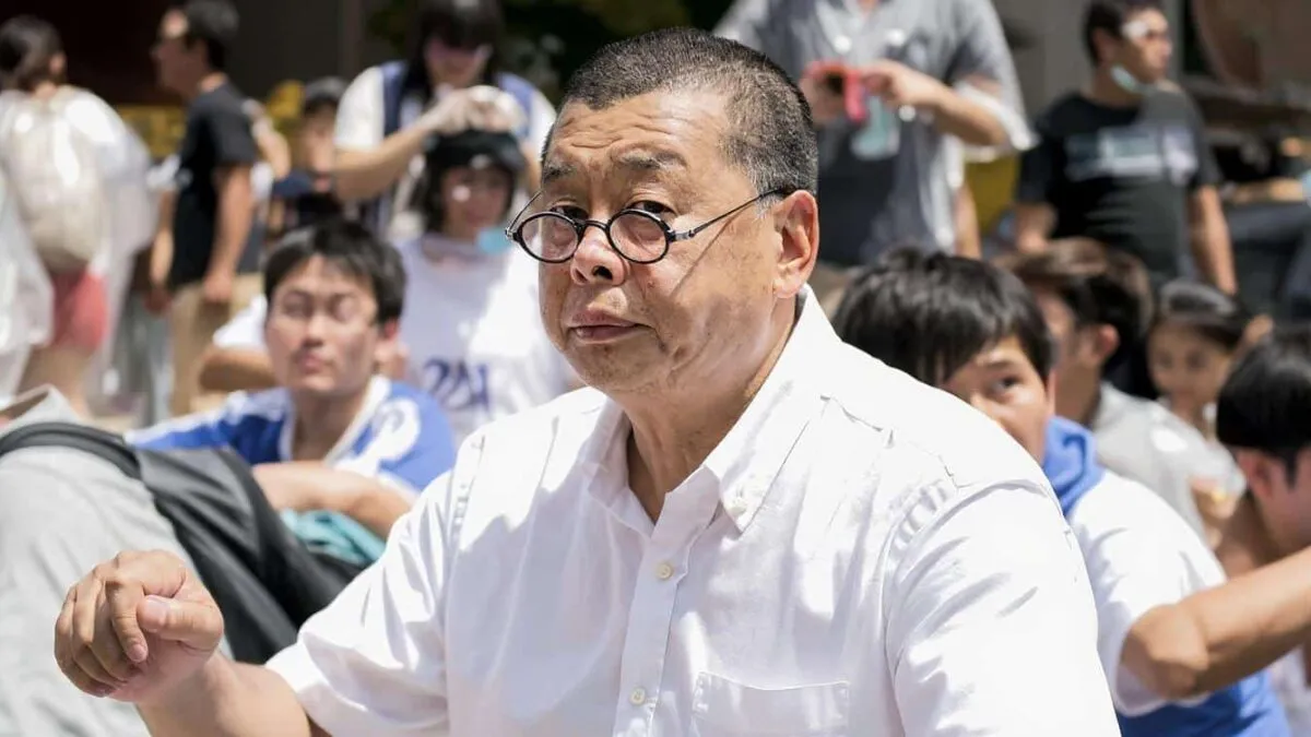 jimmy-lai-condamnat-la-20-de-ani-verdictul-care-umileste-londra