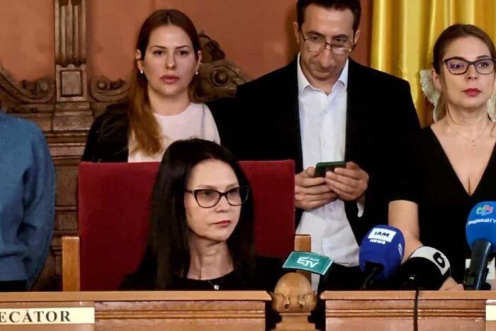 judecatoarea m a sunat lia se retrage la 51 de ani csm a aprobat pensionarea