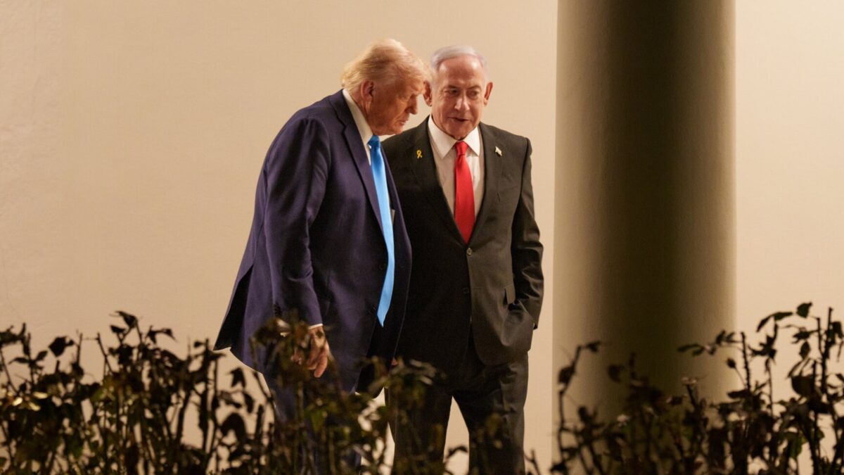 Netanyahu și Trump au văzut fotografii cu trupul liderului iranian Khamenei