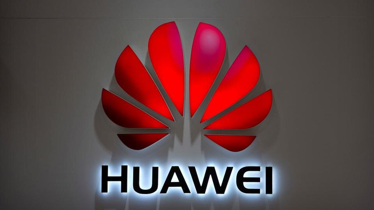 oferta huawei de 1 799 lei 2 perechi de casti freeclip 2 si bijuterii