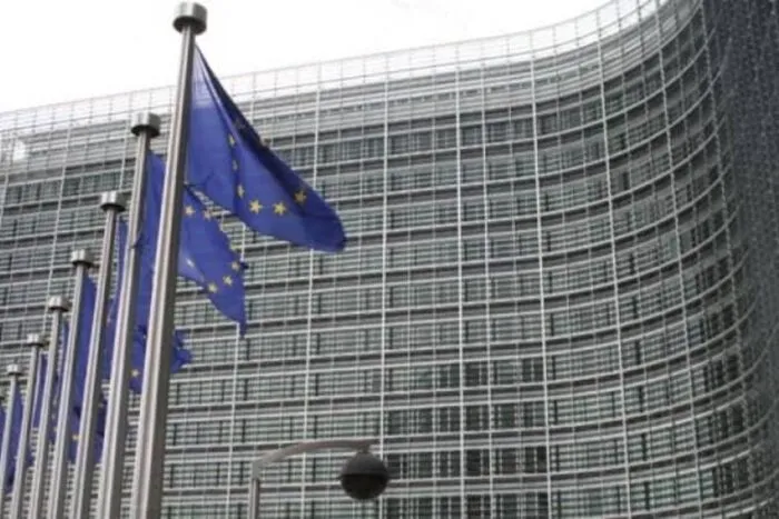 pensiile-speciale-si-cele-231-mil-euro-din-pnrr-reactia-comisiei-europene-dupa-decizia-ccr-1771427990