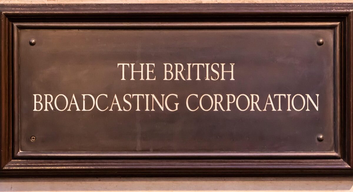 procesul lui trump contra bbc 10 miliarde in joc verdict abia in 2027