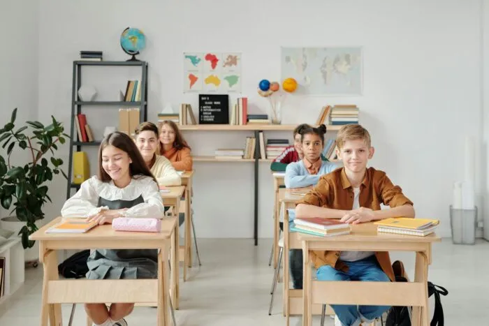 radiografia-scolii-32-din-elevi-nu-inteleg-stiinta-37-sunt-in-pericol-digital