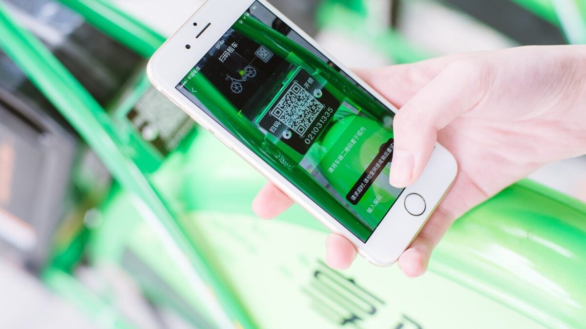 razboi pe aplicatiile de dating rusii folosesc profiluri false pentru a recruta spioni ucraineni 1771254203