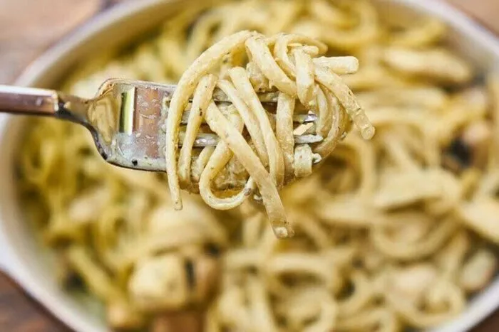 Rețetă paste de casă cu 3 ingrediente, inspirată din bucătăria italiană