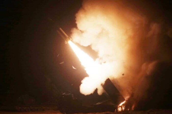 rusia sustine ca a doborat 113 drone o rafinarie de petrol a luat foc in pskov 1771483566