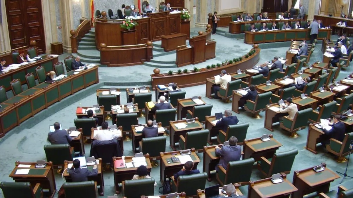 senatul-fierbe-3-motiuni-test-pentru-coalitie-sunt-vizati-2-ministri-si-premierul