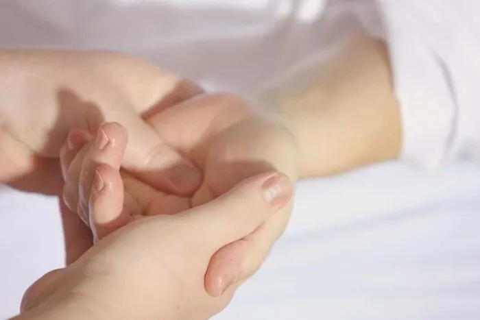 Terapia hormonală la menopauză, legată de riscuri reduse de demență, arată un studiu