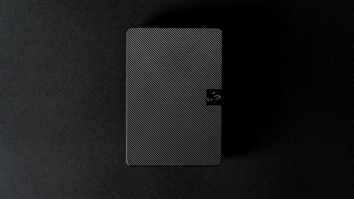 top 10 harduri externe de 2tb pentru tine in 2026