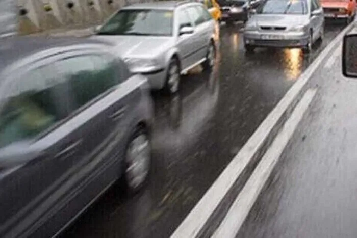 Trafic intens pe DN1, Valea Prahovei, la debutul vacanței școlare