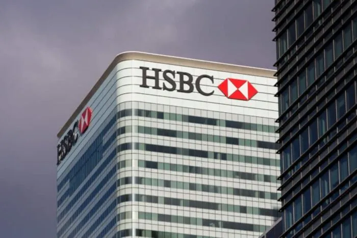 un-fost-director-hsbc-a-fraudat-6-000-lire-propunere-soc-evazionistii-expusi-public-1771586543