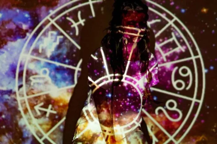 Atenționare astrologică pentru Fecioară și Pești privind sănătatea, 2026-2028