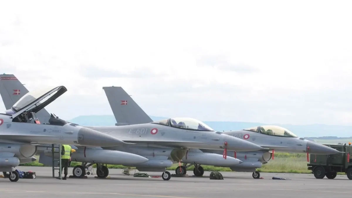 Italia refuză accesul unor bombardiere americane la Baza Sigonella