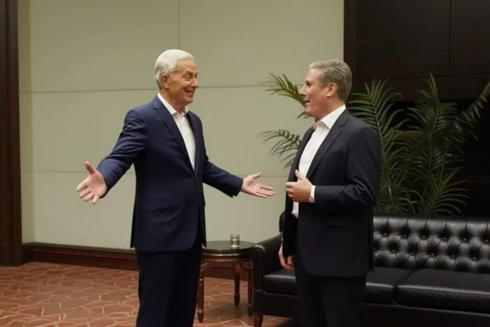 Blair critică poziția lui Starmer privind Iranul
