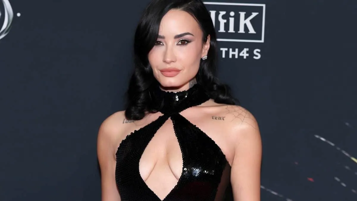 Demi Lovato: Regrete privind comportamentul pe platourile Disney