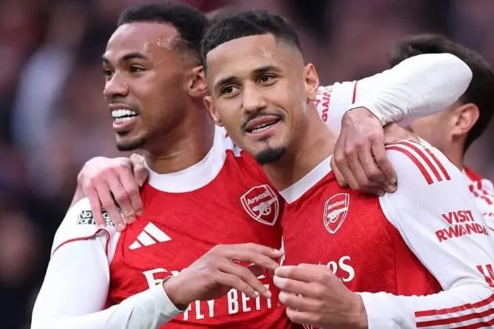 Petit critică reacțiile negative la adresa Arsenal, după victoria cu Chelsea