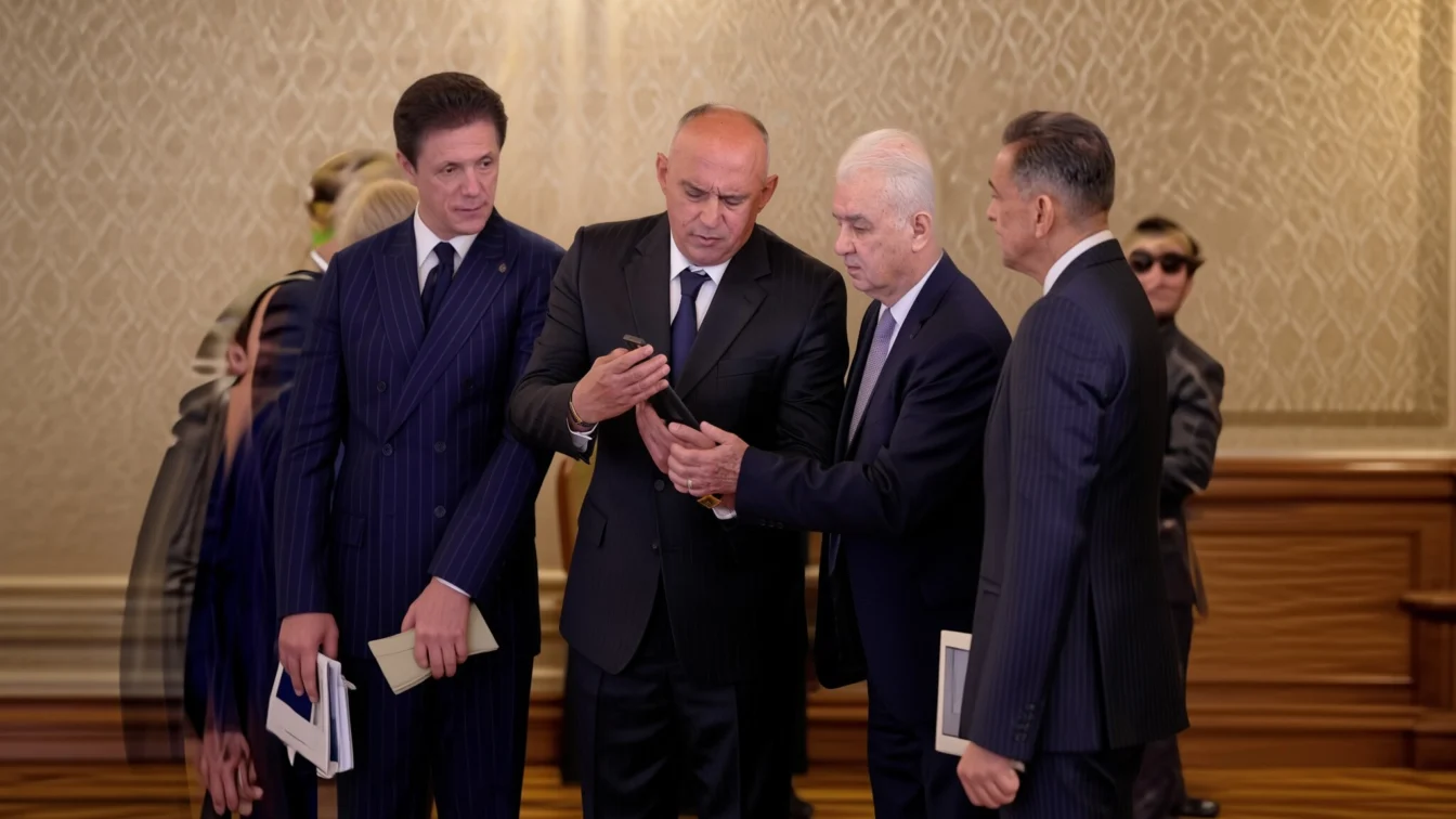 Florin Prunea își cere scuze după ce a acuzat-o de videochat pe ministra de 31 de ani