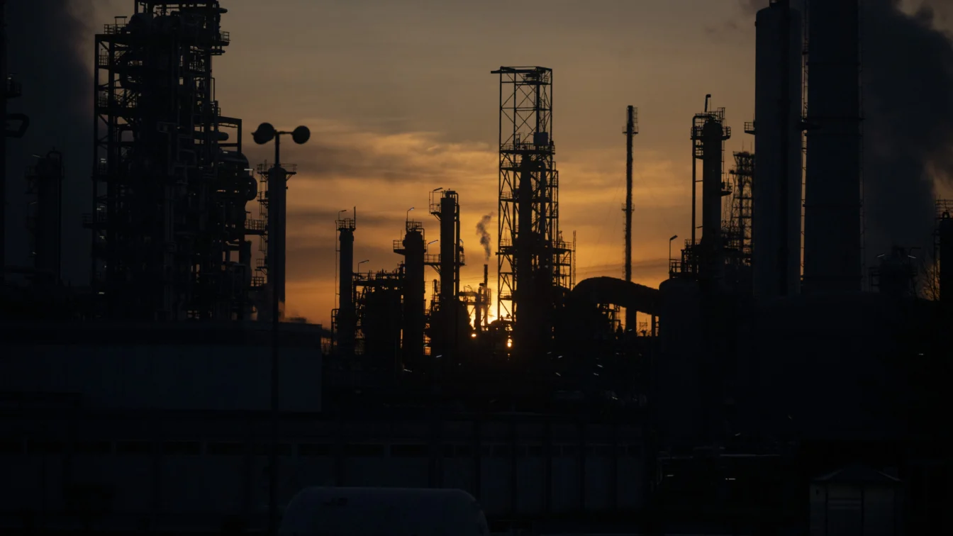 G7 anunță măsuri de urgență pentru energie după eliberarea a 400 milioane de barili