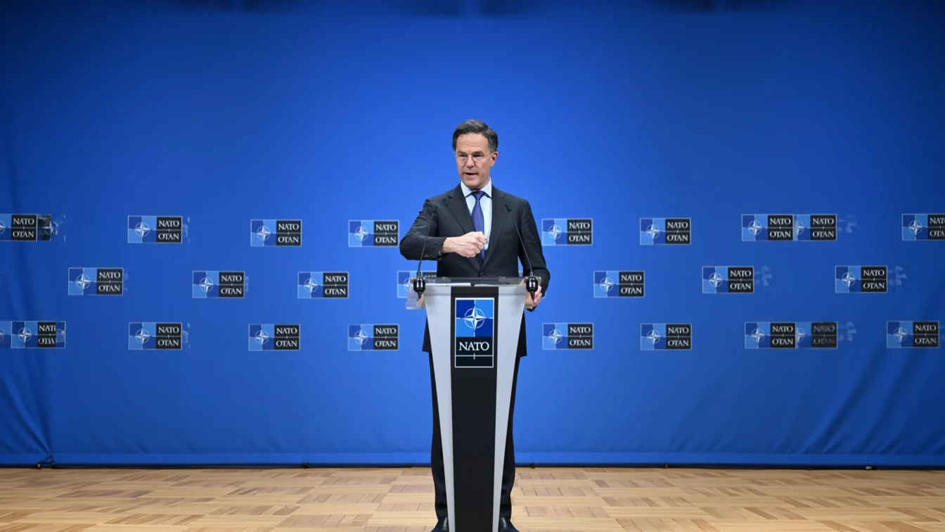 Mark Rutte, mesaj tranșant pentru Iran Strâmtoarea Ormuz trebuie deblocată