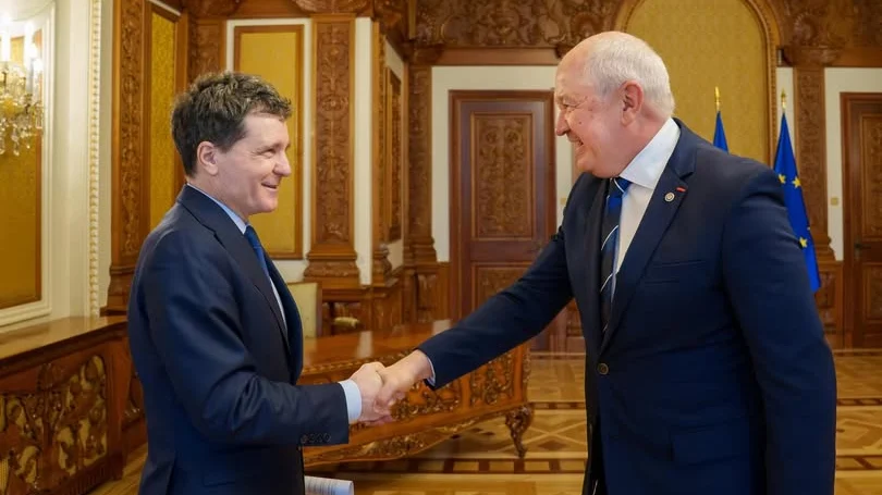 Nicușor Dan îl asigură pe premierul Moldovei de sprijinul total al României