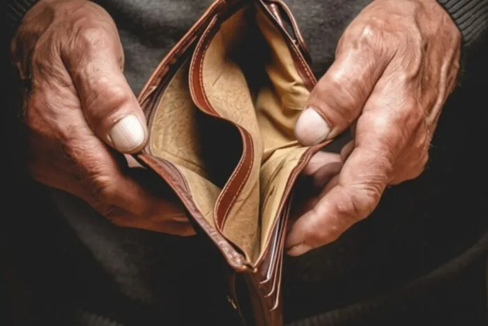 Ministerul Muncii pregătește un ajutor de 1.000 lei pentru pensionari, din 2026
