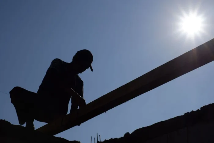 Scădere de 8,4% la autorizațiile pentru locuințe în primele luni din 2026 autorizatii constructii