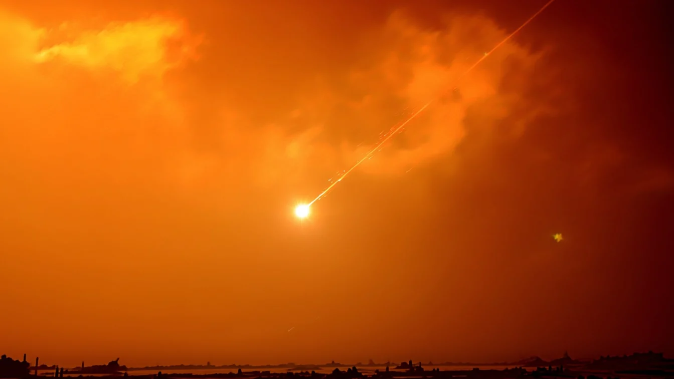 Qatar Airways anulează 91% din zboruri după izbucnirea războiului din Orientul Mijlociu