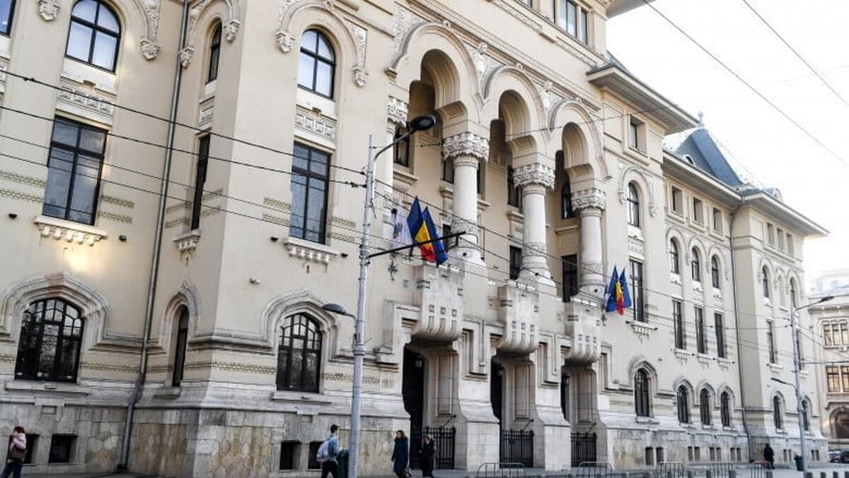 Bucureștiul riscă blocajul financiar în aprilie cu o datorie de 150 milioane lei