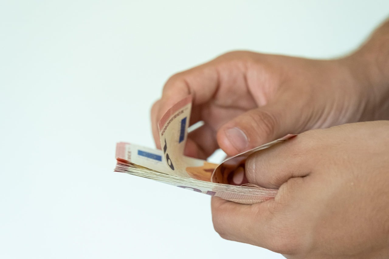 Bani record din UE pentru investiții dar Guvernul blochează bugetul 2026