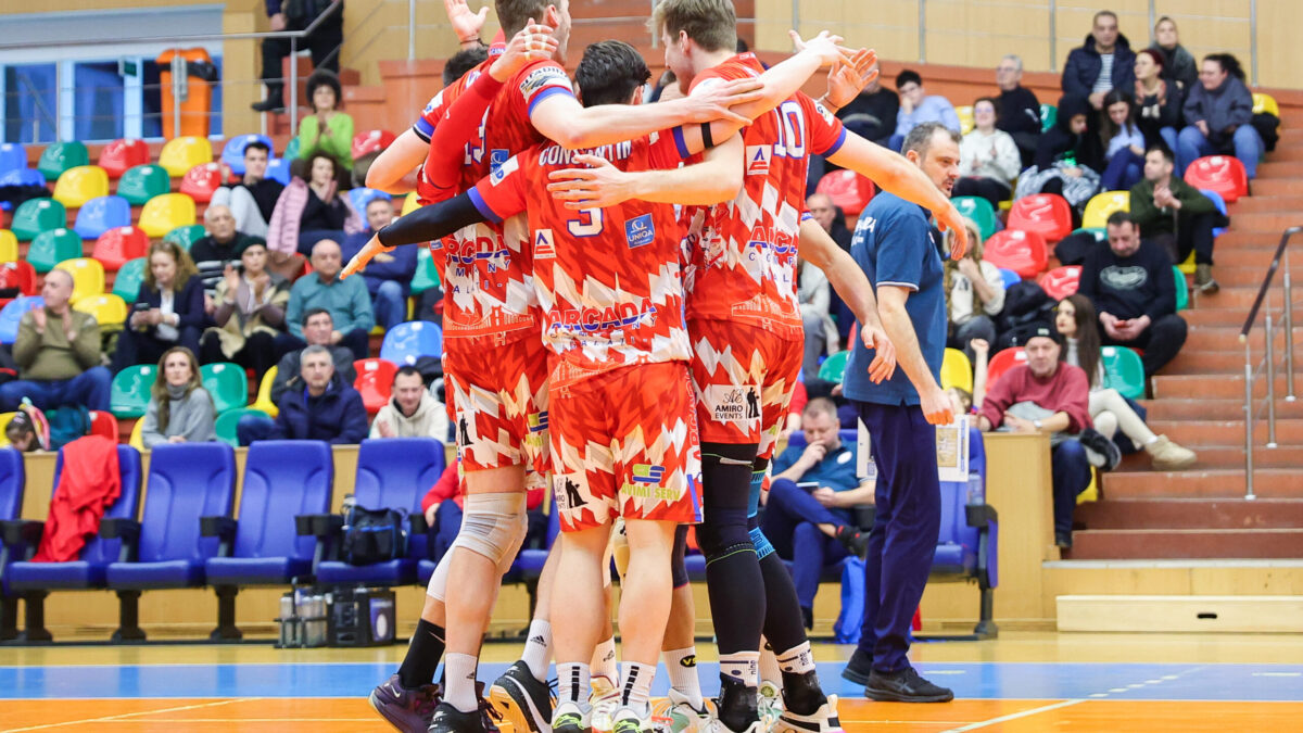 SCM Zalău și Arcada Galați iau prima opțiune pentru finala Cupei României la volei