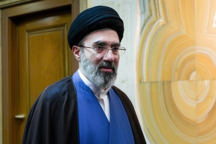 liderul iranian ameninta cu atacuri asupra tuturor bazelor americane din regiune 1773324486