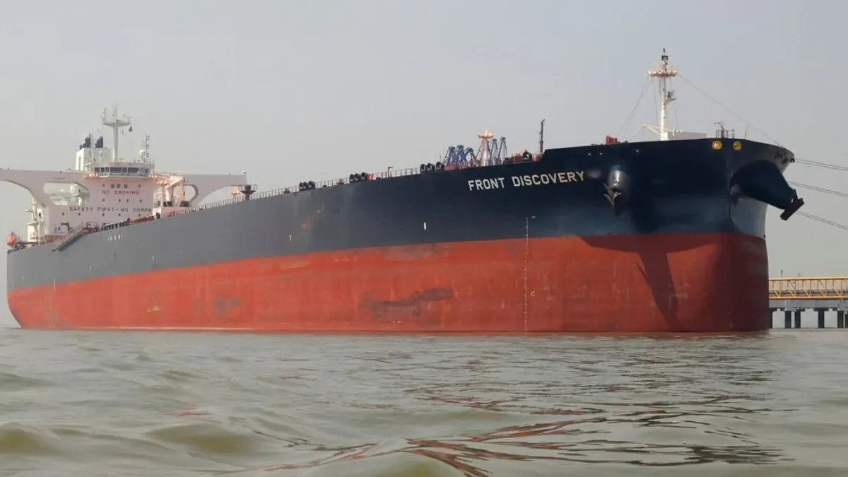 Trump amenință Iranul iar barilul de Brent ajunge la 116 dolari