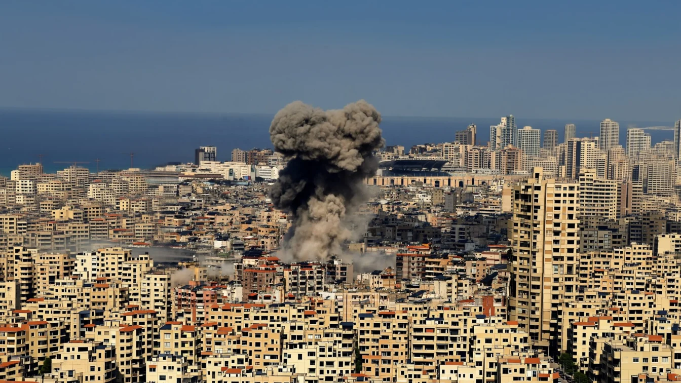 Ziua 29 de război – proiectil lângă centrala Bushehr, Trump anunță că Iranul se retrage