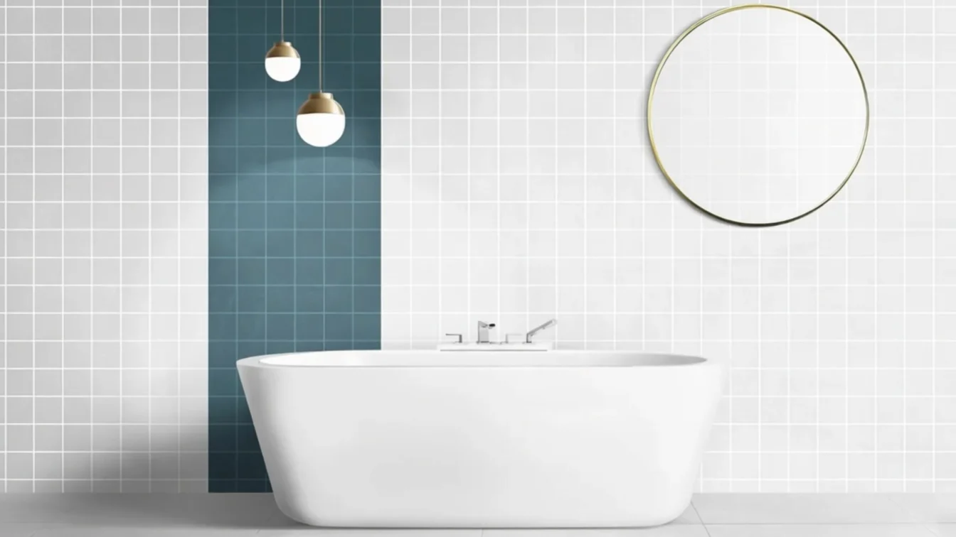 Renovarea băii cu șmirghel de 100. Soluția care te scapă de spart faianța