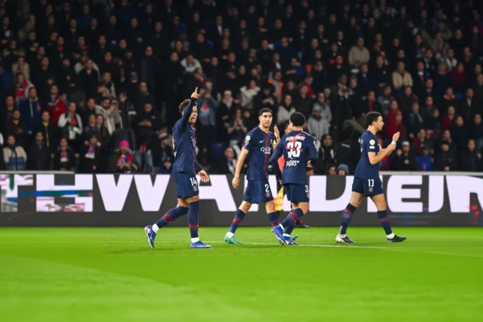 PSG vizează o performanță istorică în Ligă Barcelona are o misiune imposibilă Liga Campionilor