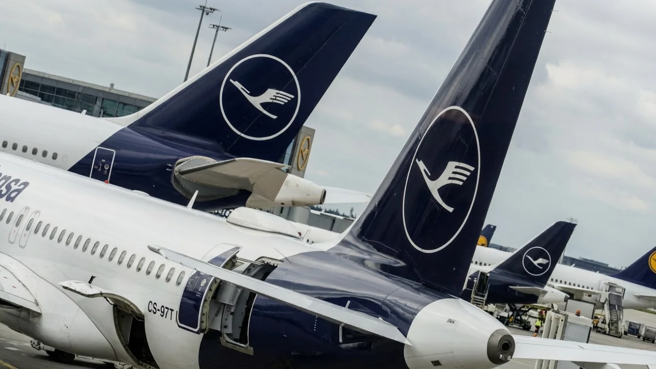 Alertă pentru toți călătorii din Europa. Lufthansa anulează 20.000 de zboruri până în octombrie