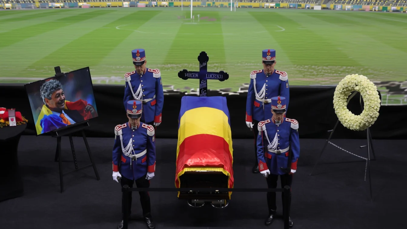 Mircea Lucescu este înmormântat azi cu onoruri militare la Bellu