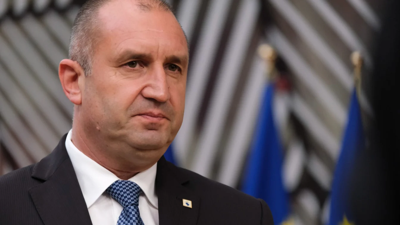 Bulgaria virează spre Rusia după ce Rumen Radev a câștigat alegerile cu 44,6%