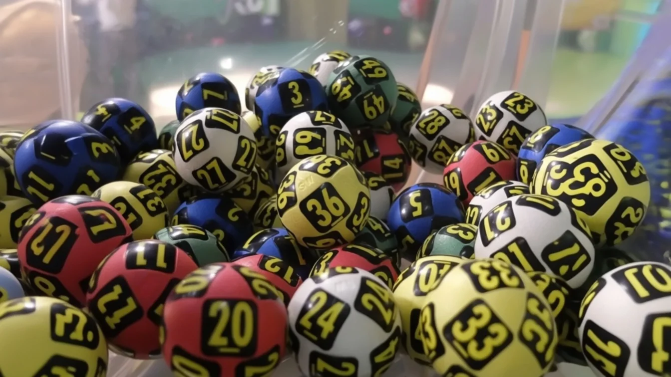 Un bărbat mort a câștigat peste 700.000 de euro la loto. Cine a primit banii