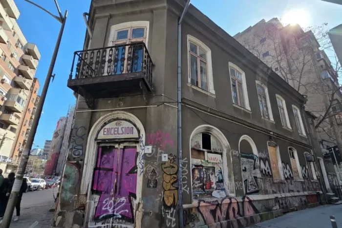 clădiri abandonate București