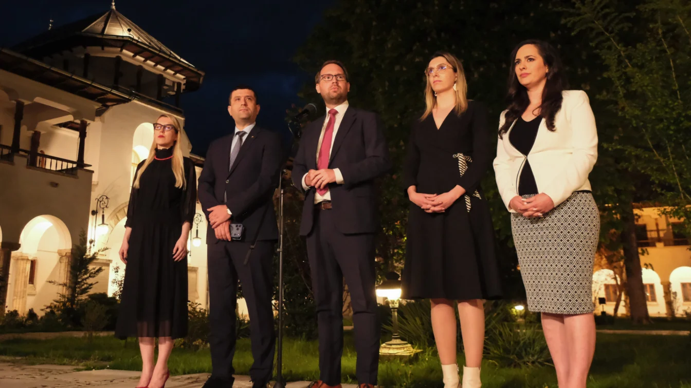 Guvernul se clatină serios. Ce decizie a luat USR după consultările cu Nicușor Dan