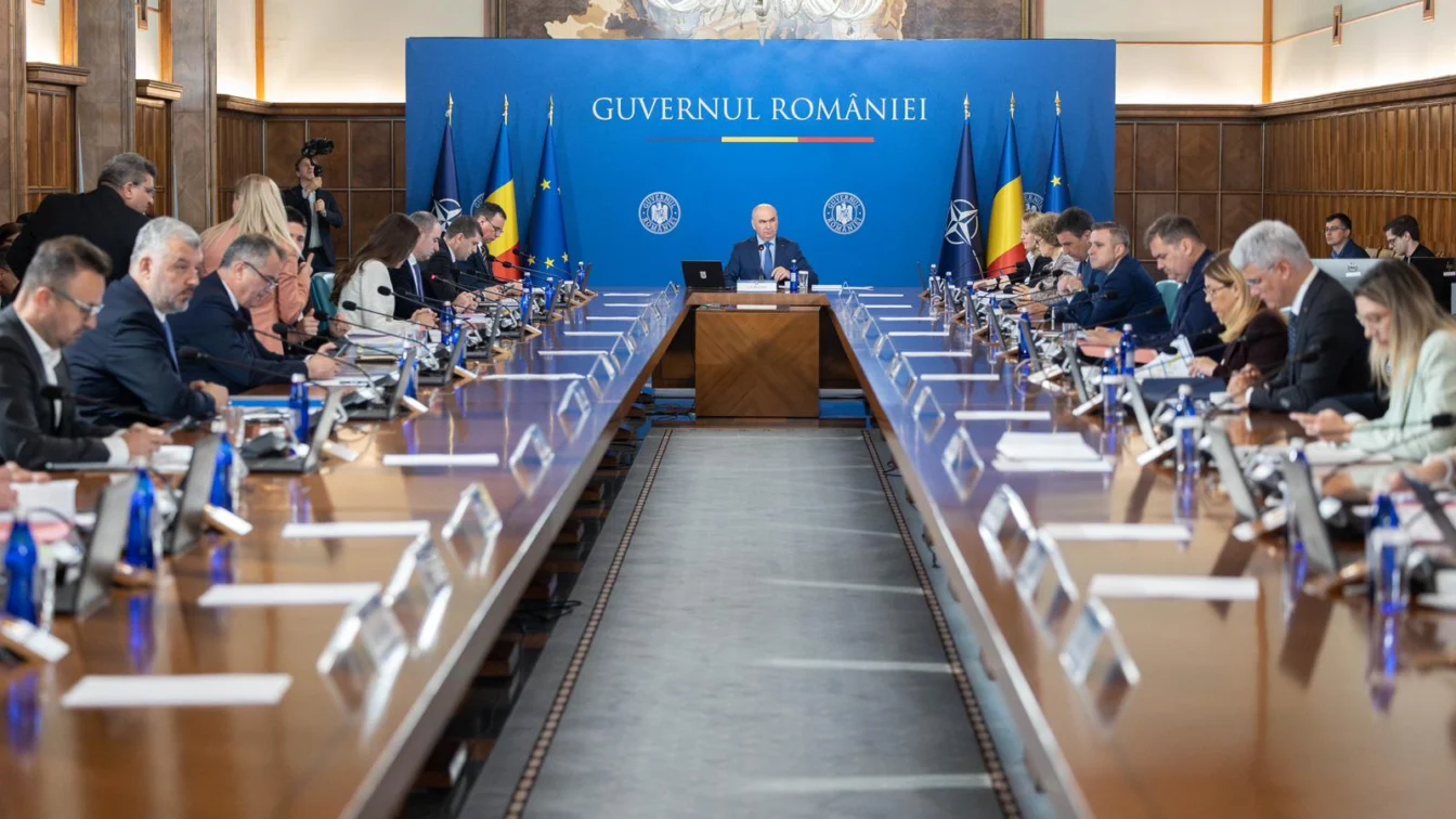 Guvernul se rupe în direct. Lista celor șase miniștri PSD care își dau demisia la ora 14