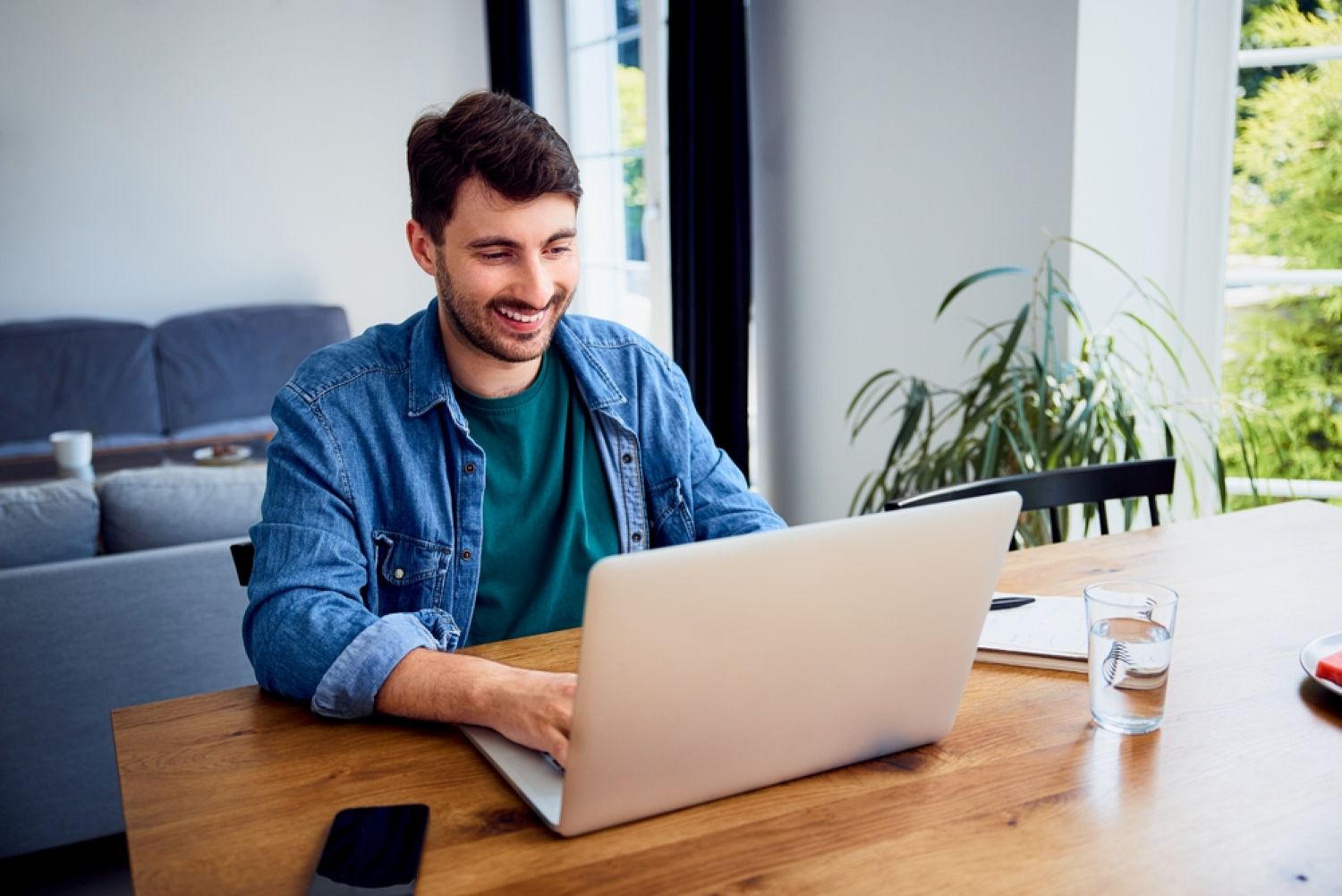 Strategii eficiente pentru a evita stresul cauzat de cheltuieli neprevăzute